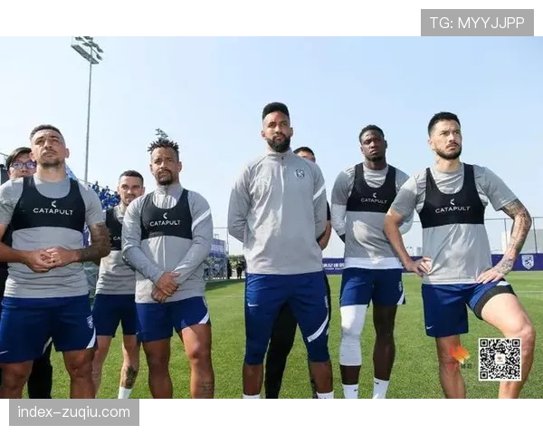 三镇外援陆续归队 斯坦丘华莱士戴维森已合练